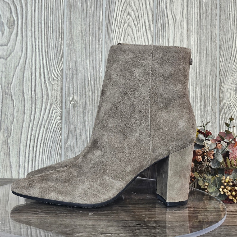 Nine West 9x9 Wndery Leather Block‎ Heel Booties Women's 8M Taupe NWOB